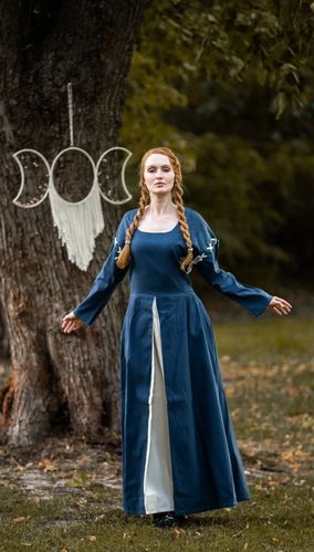 LARINA, medeltida klänningen medelblå / natur