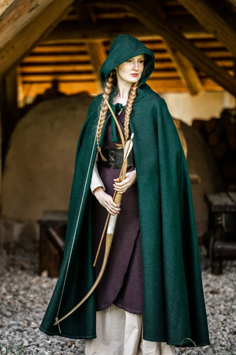 MURA - Tung kappe av uld med hette, grøn
