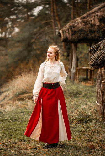 ISA - Middelaldersk dameskjørt, rød / natur